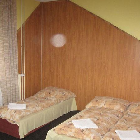 Hotel Reoneo Vernířovice Zewnętrze zdjęcie